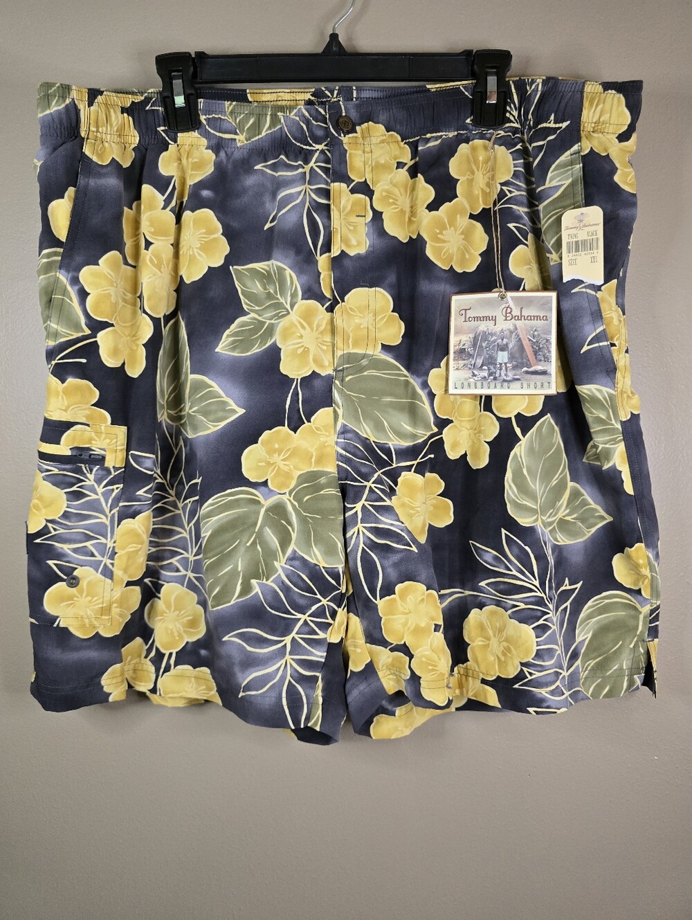 Tommy Bahama Swim Trunks Grey Yellow Floral Hibiscus Relax Beach Shorts Size XXL